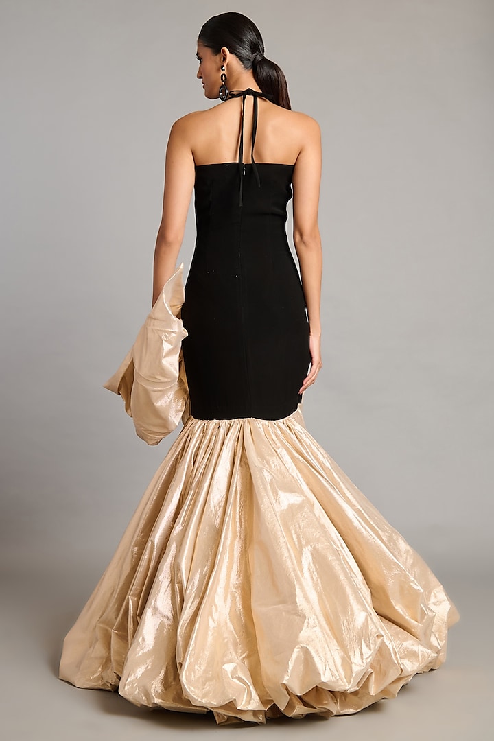 Black & Gold Microfiber Corset Wedding Gown by Siddartha Tytler at Pernia's Pop Up Shop 2026 Black & Gold Microfiber Corset Wedding Gown by Siddartha Tytler at Pernia's Pop Up Shop 2026