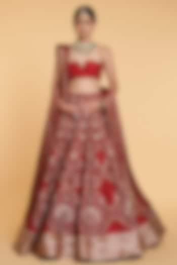 Red Dupion Silk Lehenga Set by Siddartha Tytler