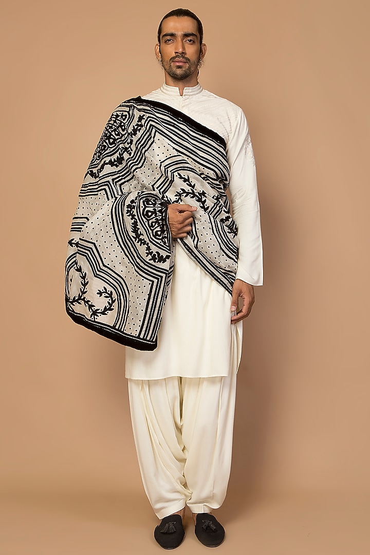 Ivory Laser Cut Striped Kurta Set by Siddartha Tytler Men at Pernia's Pop Up Shop