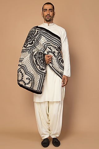 Black & Ivory Embroidered Men's Dupatta by Siddartha Tytler Men