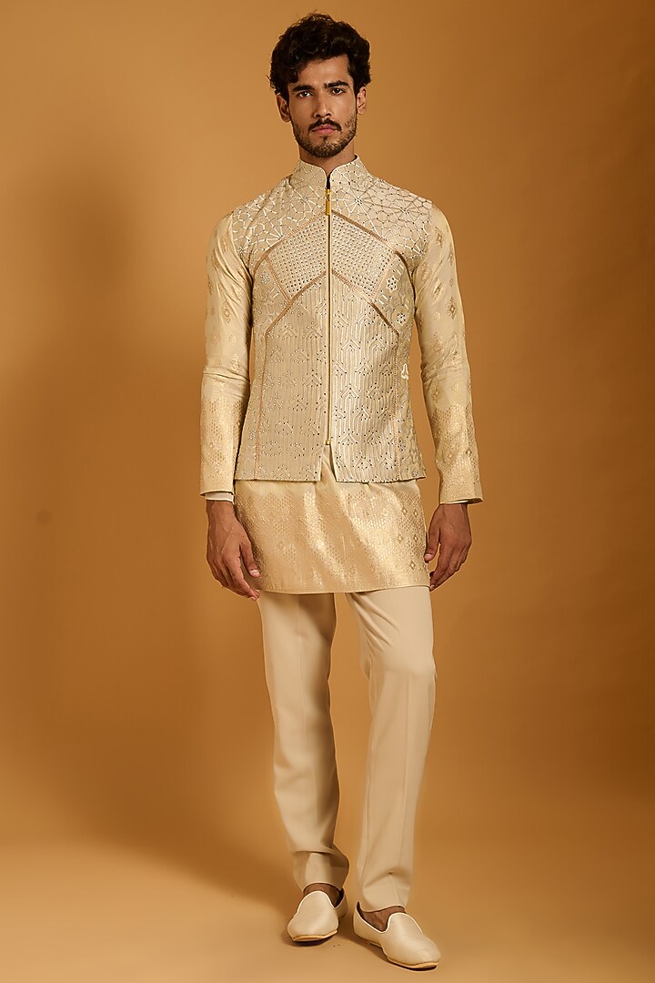 Cream Raw Silk Crystal Embroidered Bundi Jacket Set by Siddartha Tytler Men at Pernia's Pop Up Shop