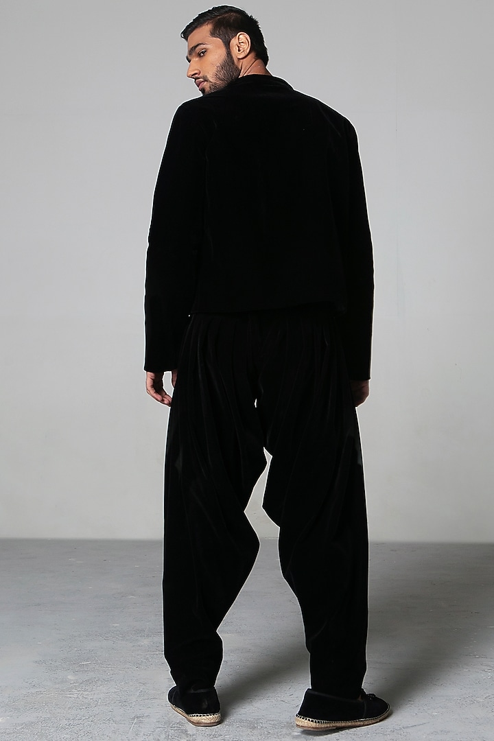 Black Velvet Zari Floral Jacket by Siddartha Tytler Men at Pernia's Pop Up Shop