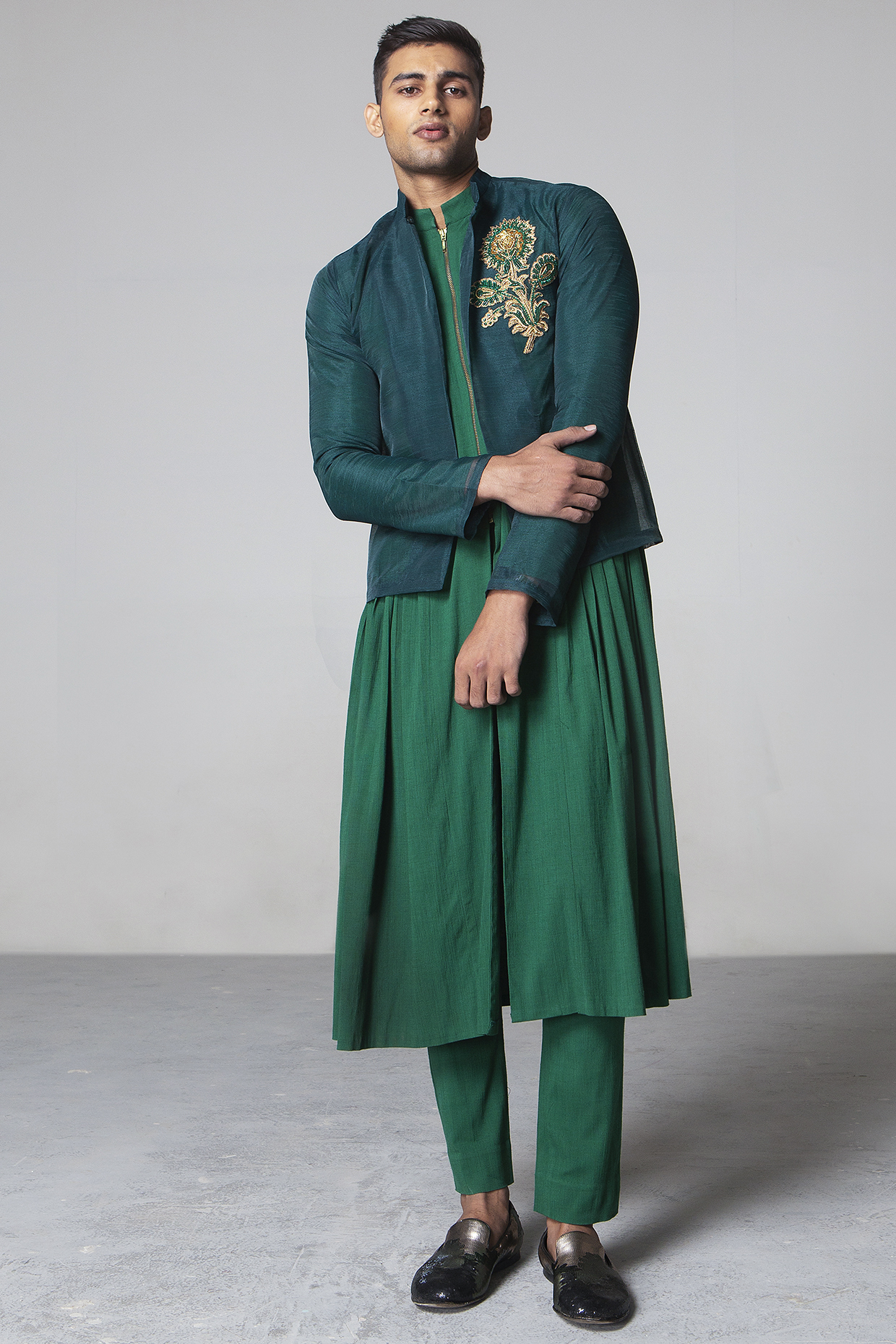 Emerald Green Zari Jacket Set by Siddartha Tytler Men at Pernia's Pop Up Shop