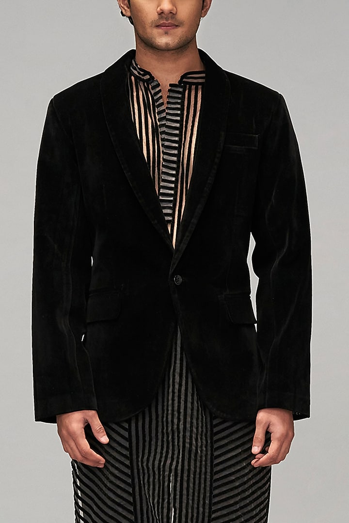 Black Velvet Suit Set by Siddartha Tytler Men at Pernia's Pop Up Shop
