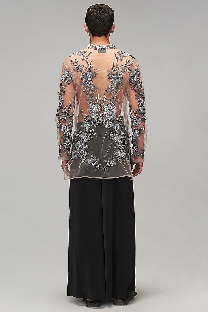 Grey & Black Net Thread Embroidered Kurta Set by Siddartha Tytler Men at Pernia's Pop Up Shop