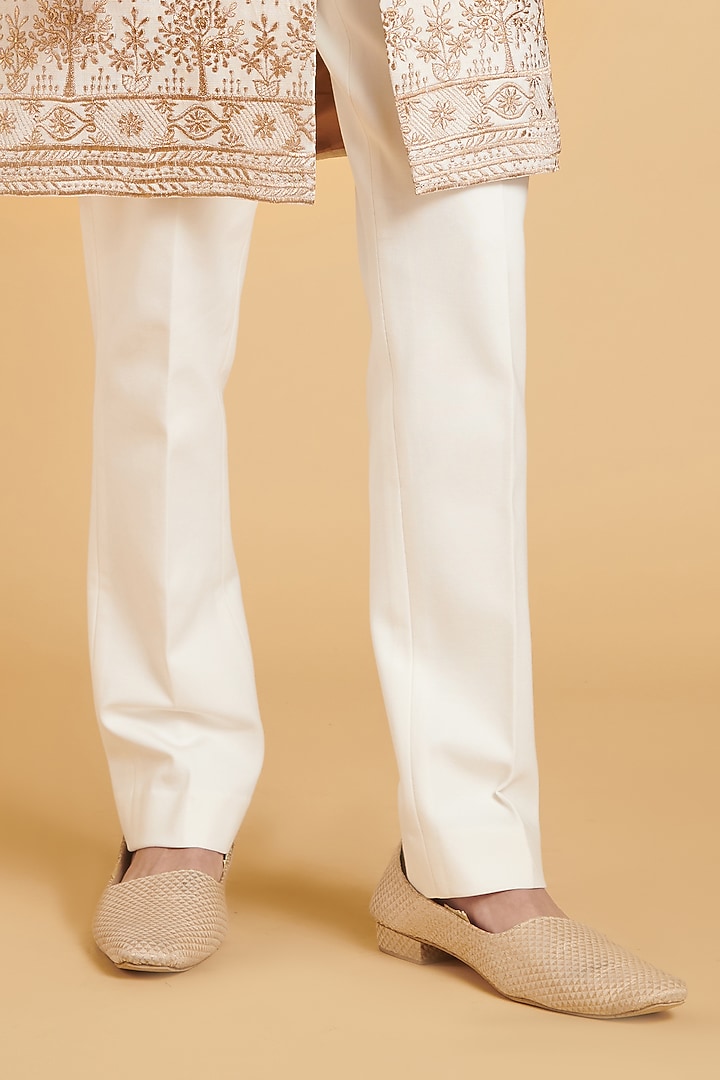 Ivory Matka Silk Zari Embroidered Groom Sherwani Set by Siddartha Tytler Men at Pernia's Pop Up Shop