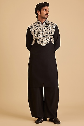 Black Linen Blend Aari Embroidered Kurta Set by Siddartha Tytler Men