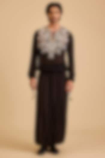 Black Polyester Georgette Embroidered Short Kurta  by Siddartha Tytler Men at Pernia's Pop Up Shop
