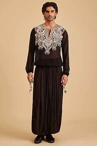 Black Polyester Georgette Embroidered Short Kurta  by Siddartha Tytler Men