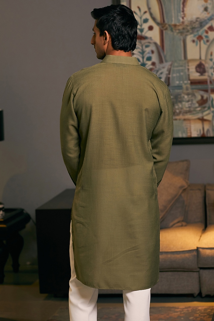 Olive Blended Linen Metallic Stripe Work Kurta by Siddartha Tytler Men at Pernia's Pop Up Shop