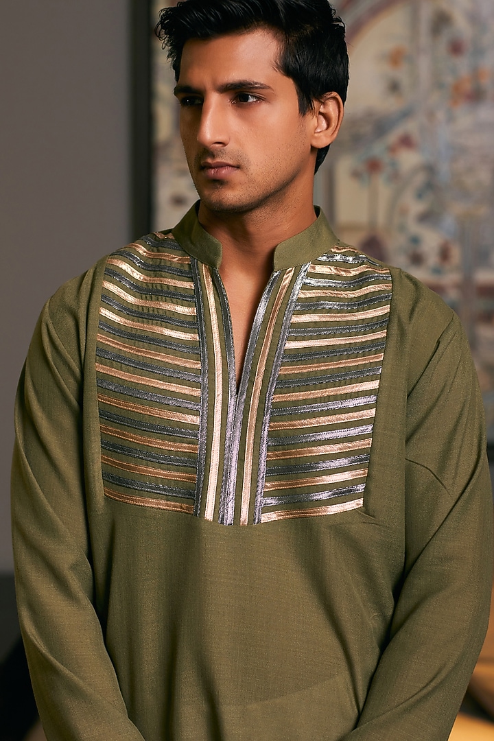 Olive Blended Linen Metallic Stripe Work Kurta by Siddartha Tytler Men at Pernia's Pop Up Shop