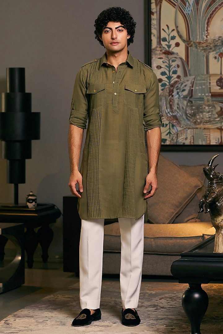 Olive Blended Linen Kurta by Siddartha Tytler Men