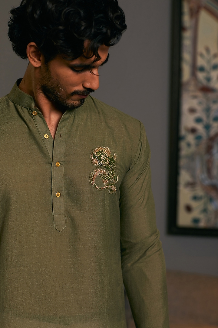 Olive Blended Linen Asymmetric Embroidered Kurta by Siddartha Tytler Men at Pernia's Pop Up Shop