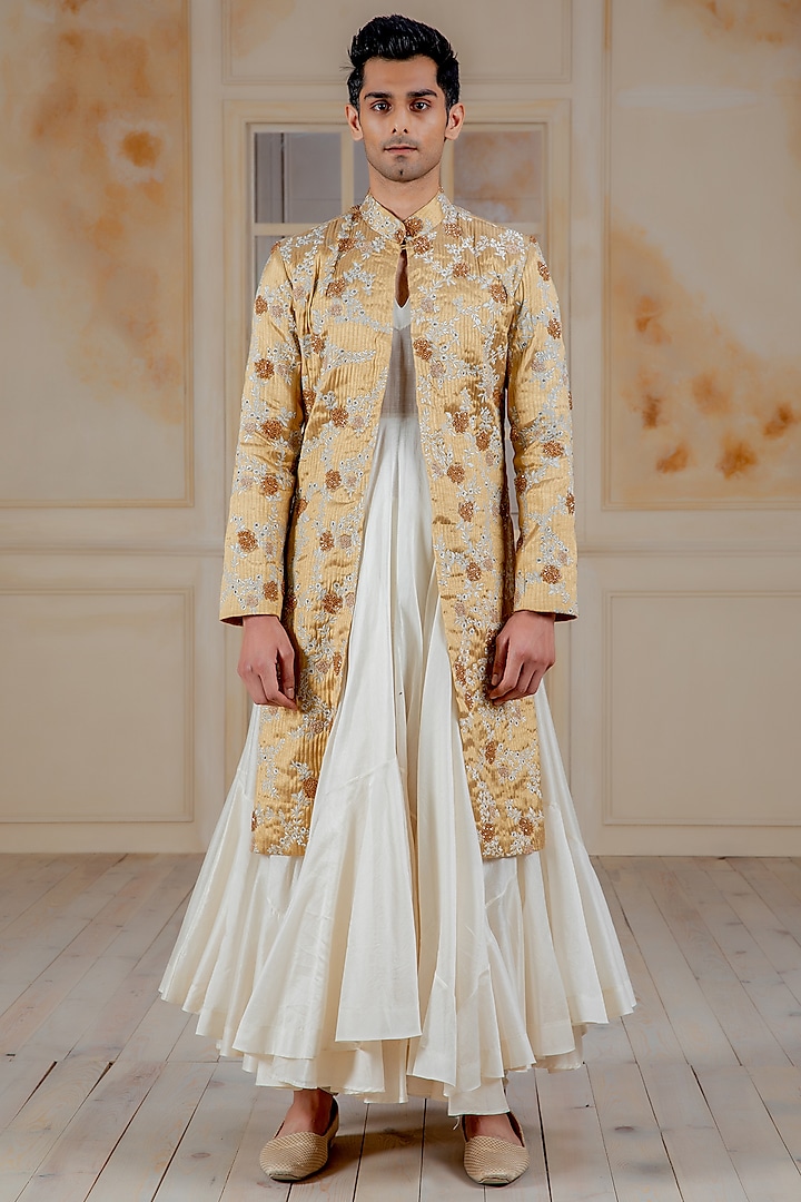 Ivory Kurta Set With Hand Embroidered Quilted Achkan Jacket by Siddartha Tytler Men