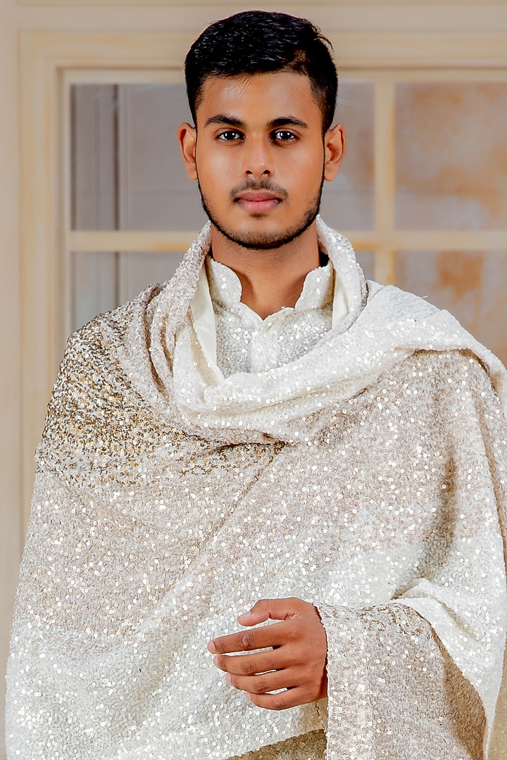 Beige & Ivory Georgette Hand Embroidered Ombre Kurta Set by Siddartha Tytler Men at Pernia's Pop Up Shop