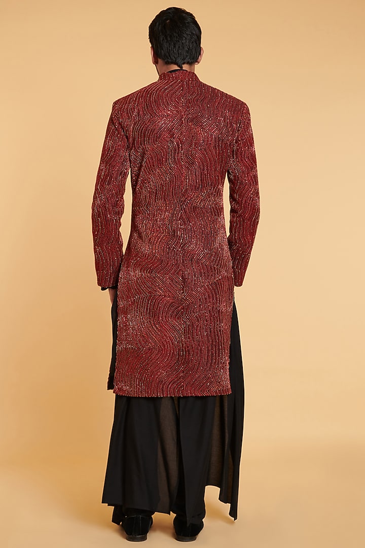 Maroon Matka Silk Thread Embroidered Groom Sherwani Set by Siddartha Tytler Men at Pernia's Pop Up Shop