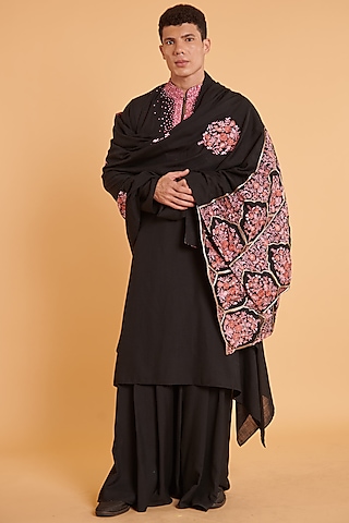 Black Blended Line Embellished Kurta Set by Siddartha Tytler Men