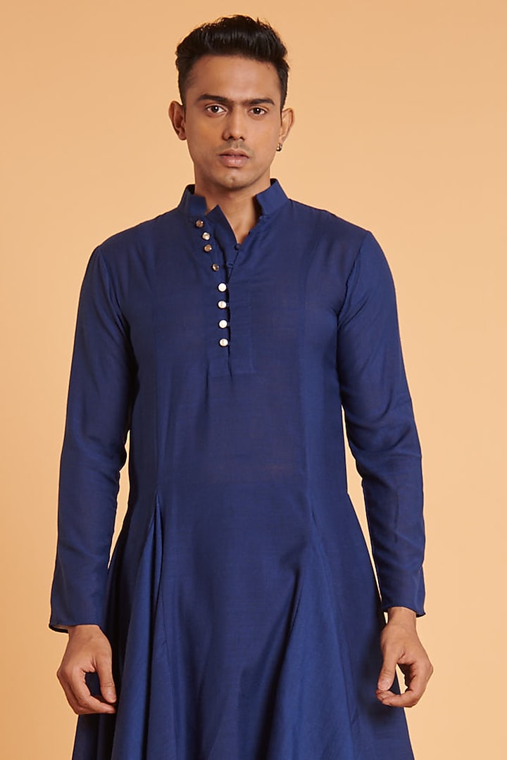 Navy Blue Blended Linen Kurta Set by Siddartha Tytler Men at Pernia's Pop Up Shop