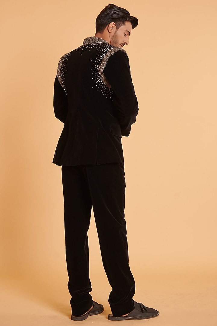 Black Velvet Embellished Groom Bandhgala Set by Siddartha Tytler Men at Pernia's Pop Up Shop