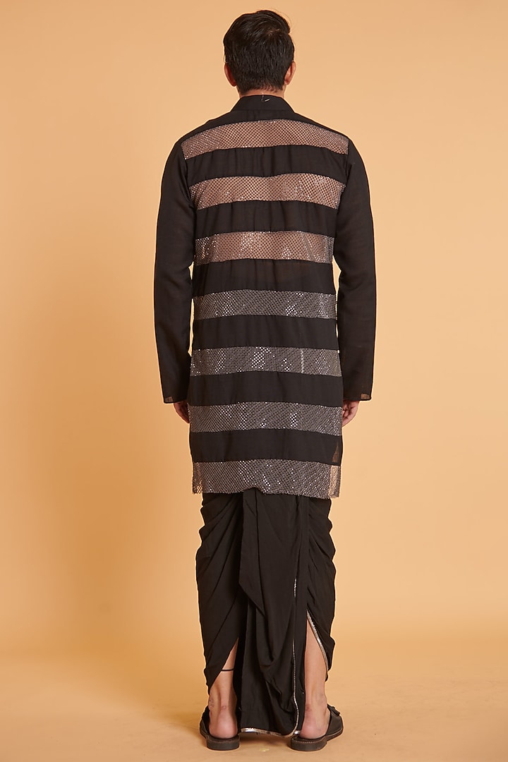 Black & Grey Blended Linen Striped Kurta Set by Siddartha Tytler Men at Pernia's Pop Up Shop