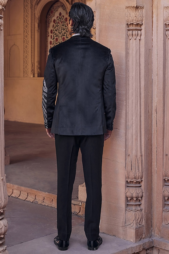 Black Chanderi Hand Embroidered Wedding Bandhgala Jacket by Studio Bagechaa Men at Pernia's Pop Up Shop