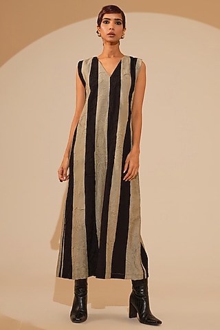 Grey & Black Hand Crushed Silk Maxi Dress by STOIQUE 