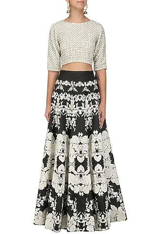 Black Kalidaar Lehenga and Ivory Blouse Set by Siddartha Tytler