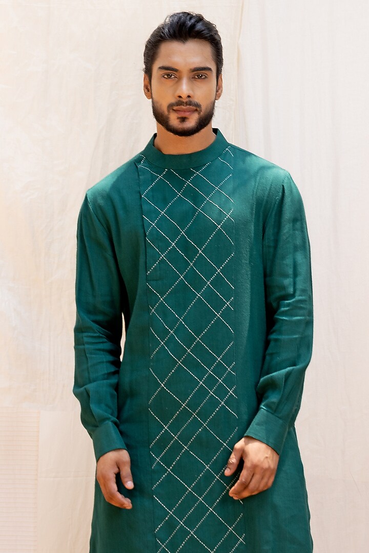 Green Linen Jute Kurta Set by Surabhi Agarwal at Pernia's Pop Up Shop