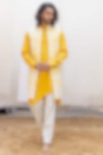 Yellow Silk Tie-Dyed Indo Western Jacket by Surabhi Agarwal
