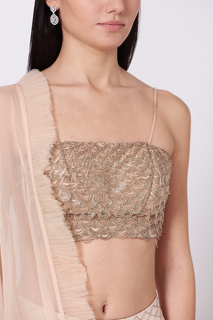 Peach Sequins Embroidered Wedding Lehenga Set by Sunita Bhandari at Pernia's Pop Up Shop