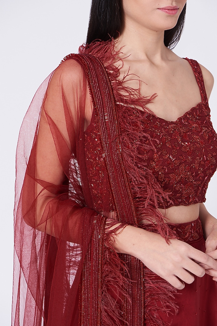 Deep Maroon Zardosi Embroidered Dupatta by Sunita Bhandari at Pernia's Pop Up Shop