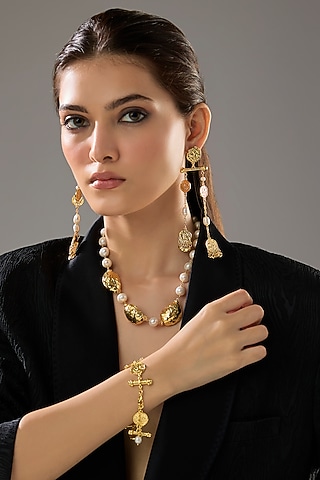 Gold Plated Freshwater Pearl Necklace by SUCRA