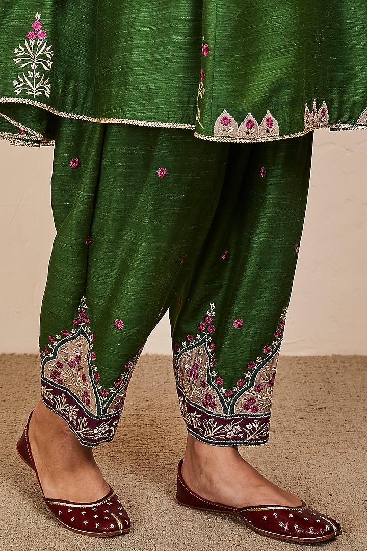 Green Tussar Georgette Embroidered Wedding Anarkali Set by Sue Mue at Pernia's Pop Up Shop