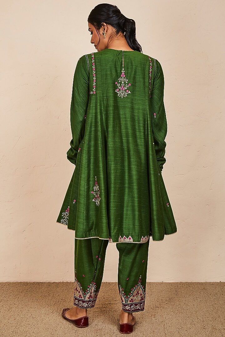 Green Tussar Georgette Embroidered Wedding Anarkali Set by Sue Mue at Pernia's Pop Up Shop