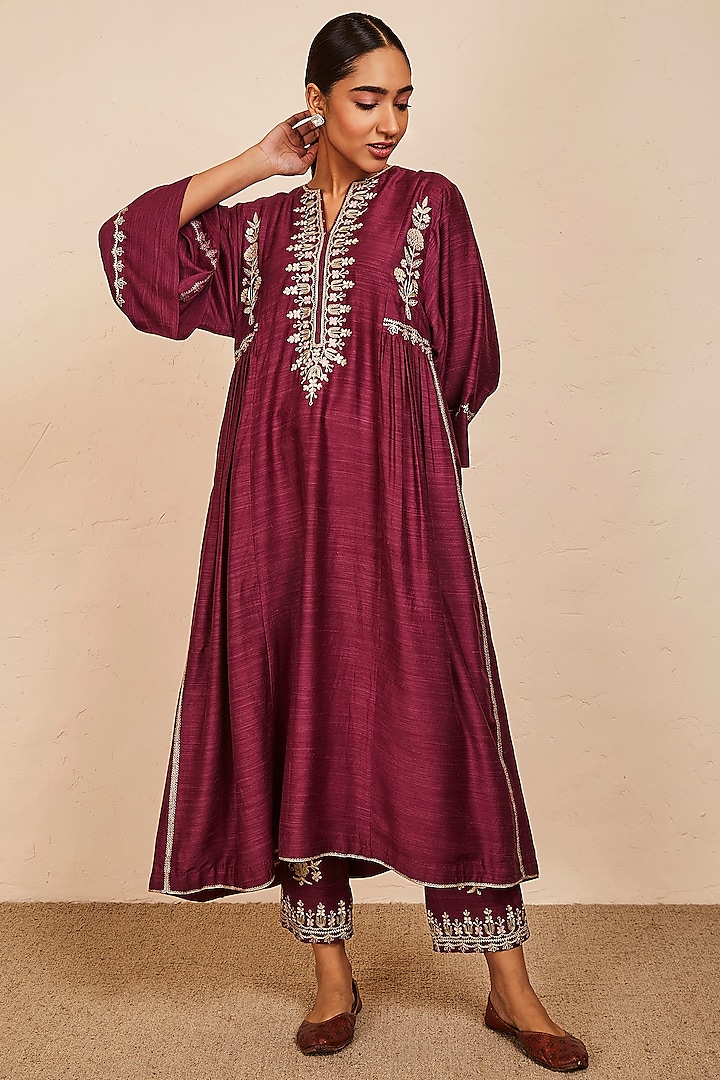 Wine Tussar Georgette Embroidered Kaftan Set by Sue Mue at Pernia's Pop Up Shop