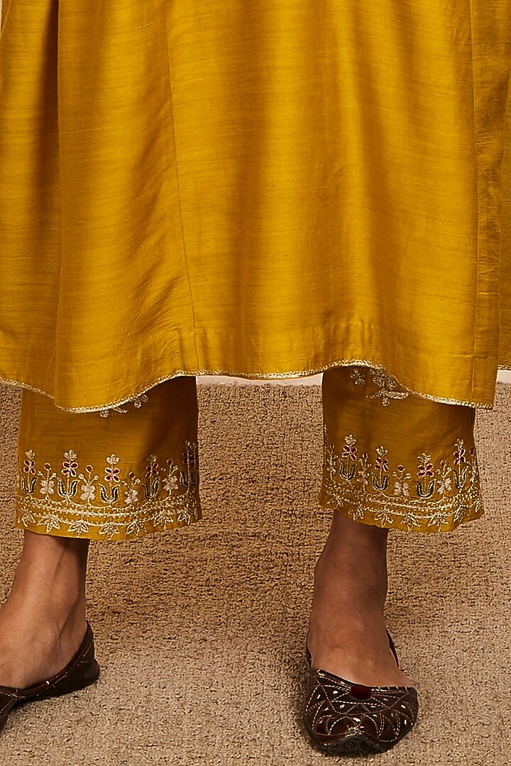 Mustard Tussar Georgette Embroidered Kaftan Set by Sue Mue at Pernia's Pop Up Shop