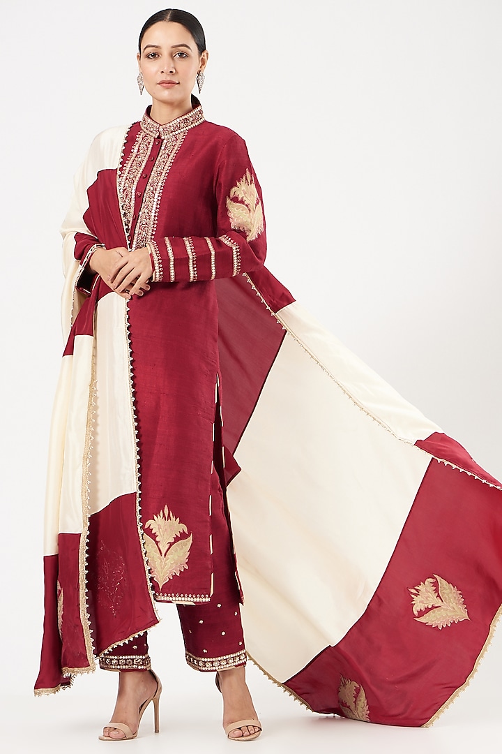 Maroon Hand Embroidered Kurta Set by Sue Mue