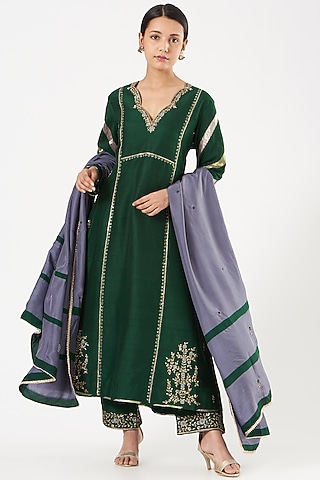 Bottle Green Hand Embroidered Kurta Set by Sue Mue