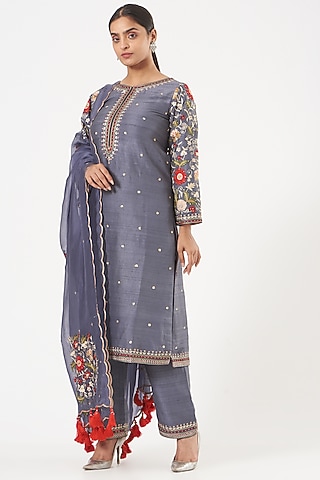 Grey Embroidered Kurta Set by Sue Mue