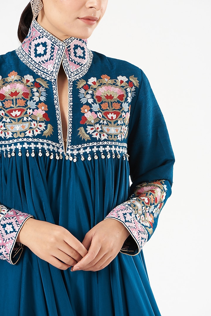 Midnight Blue Embroidered Short Wedding Anarkali Set by Sue Mue at Pernia's Pop Up Shop