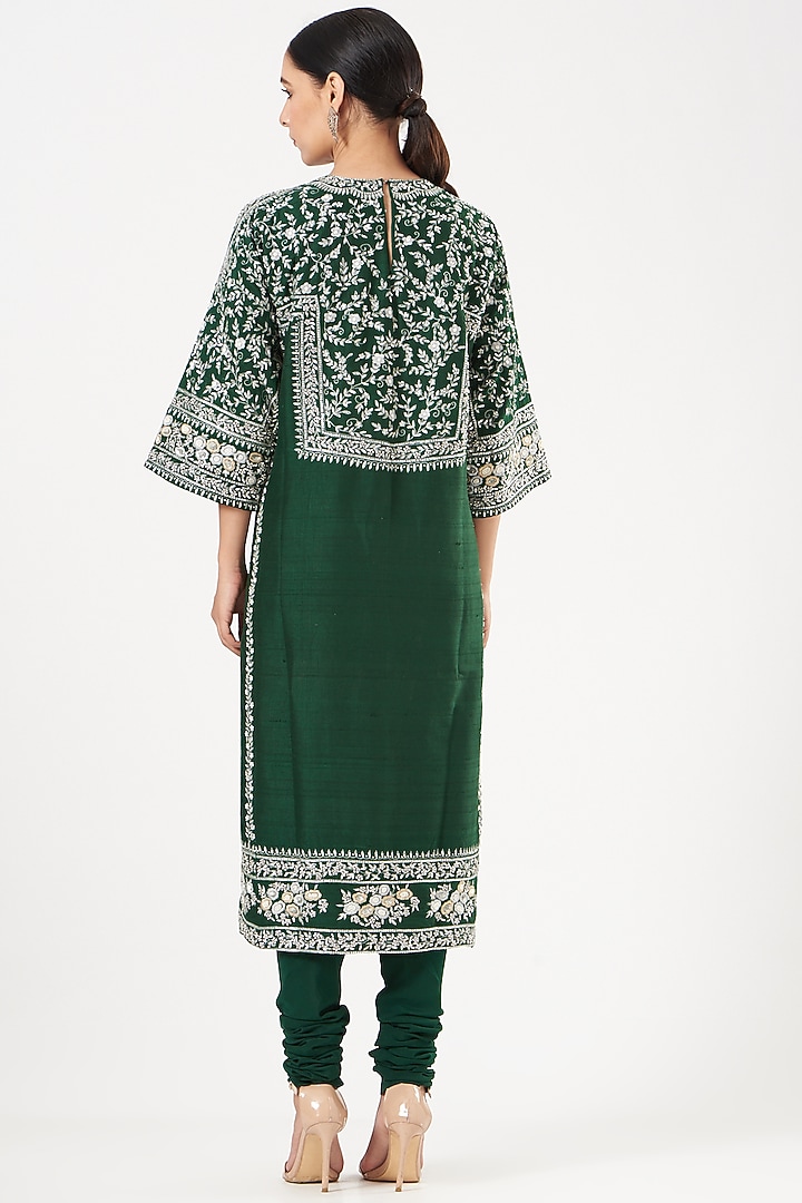 Bottle Green Zari Embroidered Kurta Set by Sue Mue at Pernia's Pop Up Shop