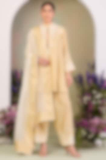 Pastel Yellow Handwoven Silk Chanderi Applique Work Kurta Set by Sue Mue at Pernia's Pop Up Shop