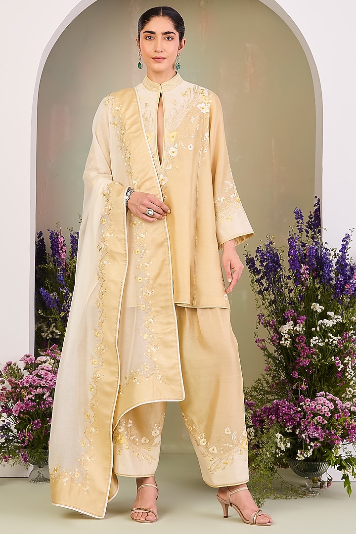 Pastel Yellow Handwoven Silk Chanderi Applique Work Kurta Set by Sue Mue at Pernia's Pop Up Shop