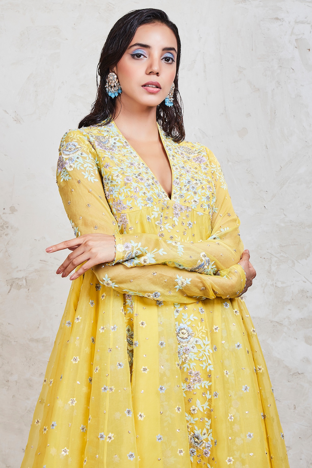 Knee Length Short Anarkali Dress ANARA !! Outfit Details Floor Length Anarkali Silk Base Knee Length Short Anarkali Dress ANARA !! Outfit Details Floor Length Anarkali Silk Base