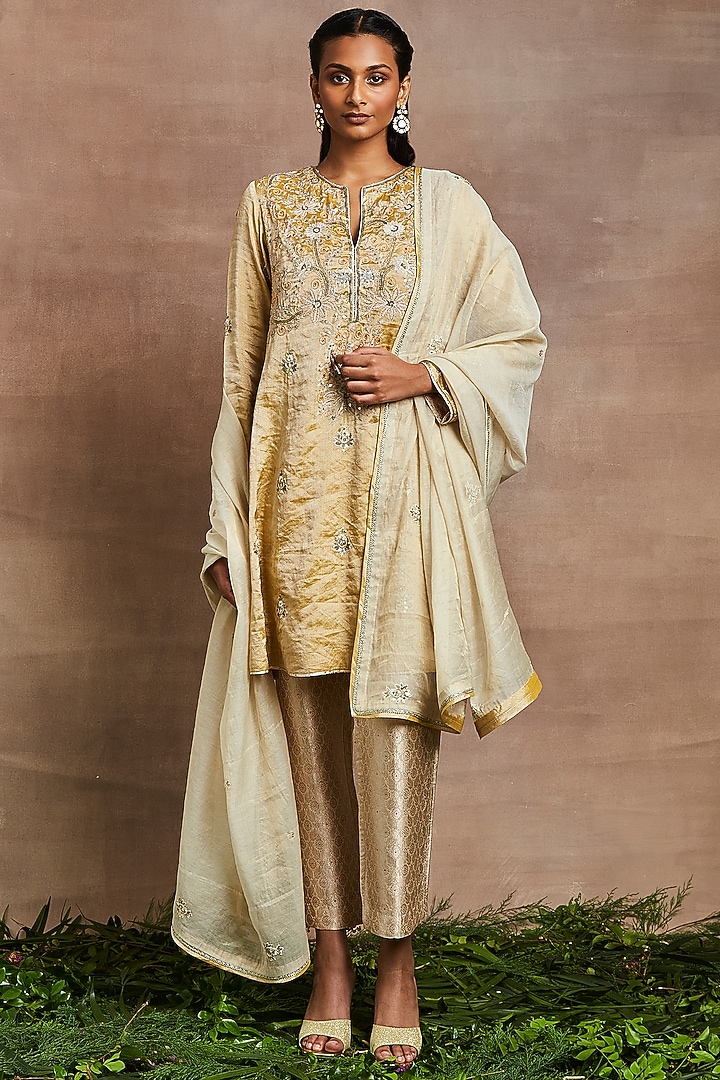Golden Yellow Silk Tissue Hand Embellished Kalidar Kurta Set by Sue Mue at Pernia's Pop Up Shop