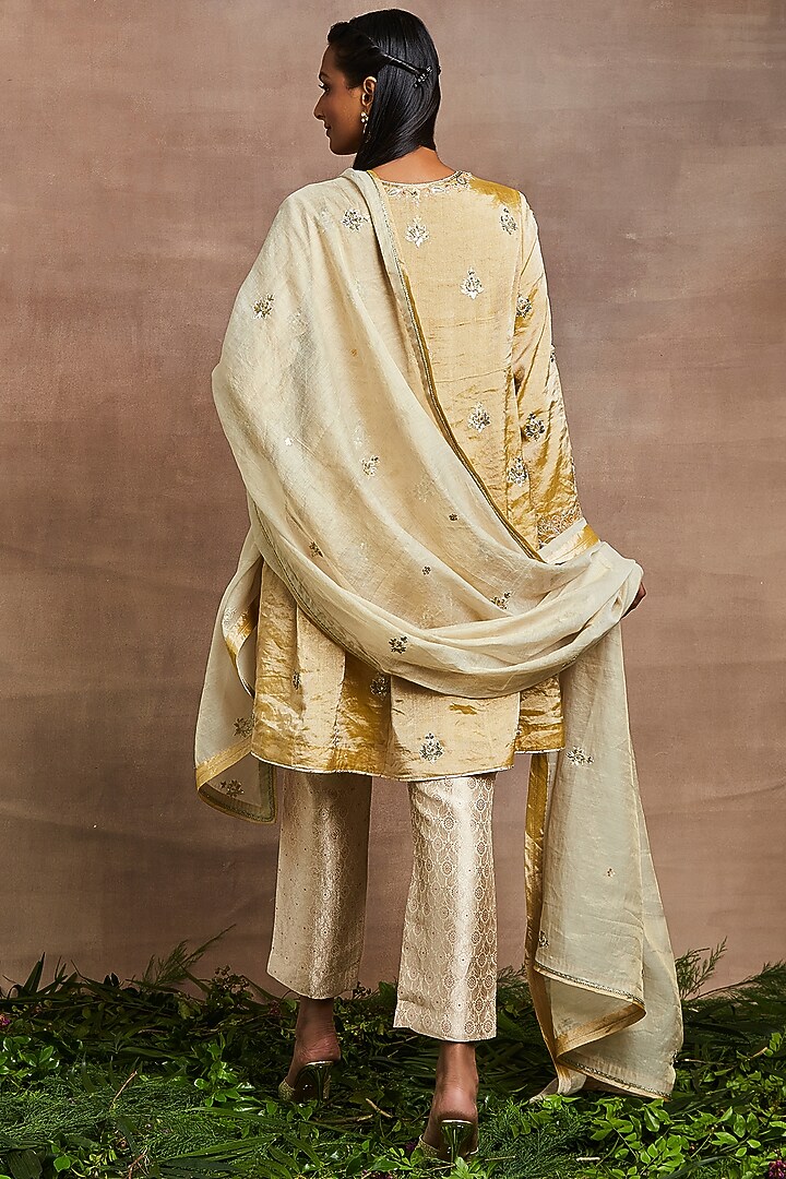 Golden Yellow Silk Tissue Hand Embellished Kalidar Kurta Set by Sue Mue at Pernia's Pop Up Shop
