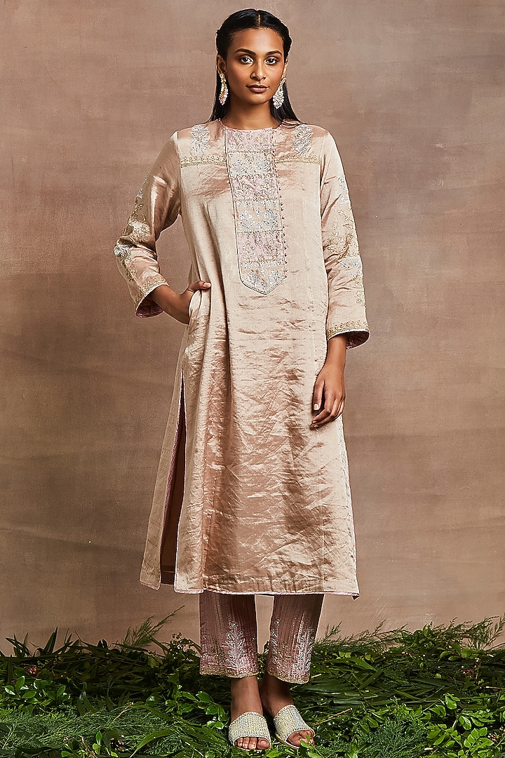 Peach Handwoven Silk Tissue Hand Embroidered Kurta Set by Sue Mue at Pernia's Pop Up Shop