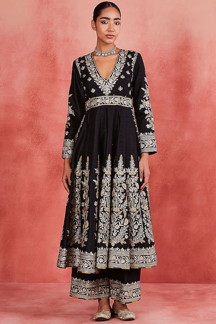 Black Raw Silk Zari & Sequins Embroidered Kalidar Bridal Anarkali Set by Sue Mue at Pernia's Pop Up Shop