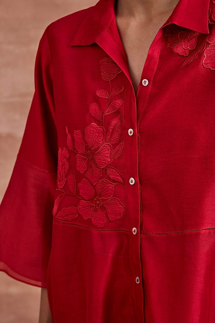 Red Handwoven Chanderi Silk Floral Applique Embellished Co-Ord Set by Sue Mue at Pernia's Pop Up Shop