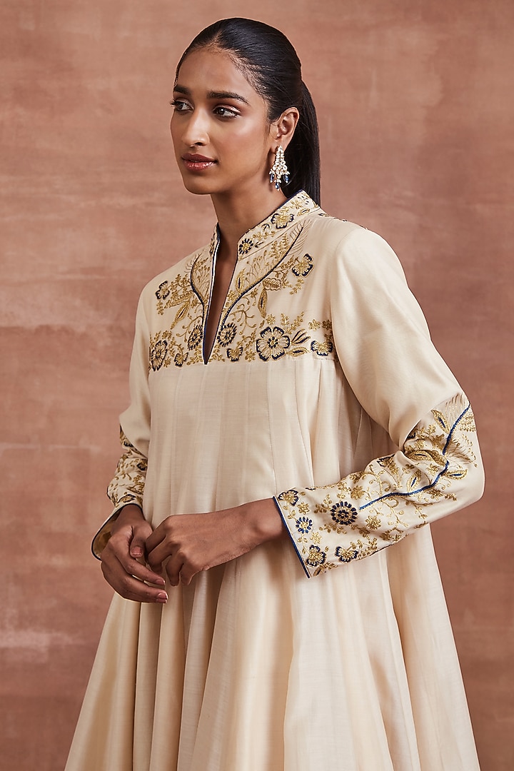 Beige Chanderi Gold Zari Embroidered Kalidar Wedding Anarkali Set by Sue Mue at Pernia's Pop Up Shop